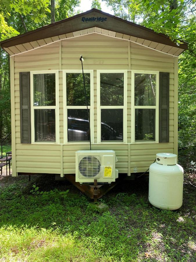 The Vintage Rv'S At Wilderness Presidential Camp Resort By Tripforth Spotsylvania Exterior photo